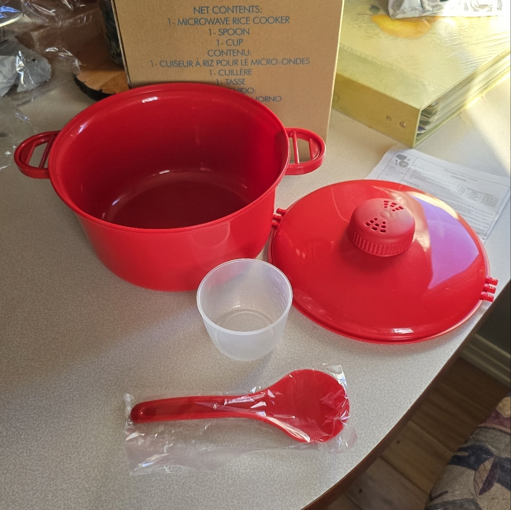 🍚 Red Rice Cooker Set